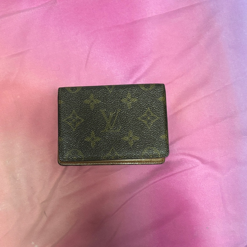 Louis Vuitton Monogram Key Holder in Brown